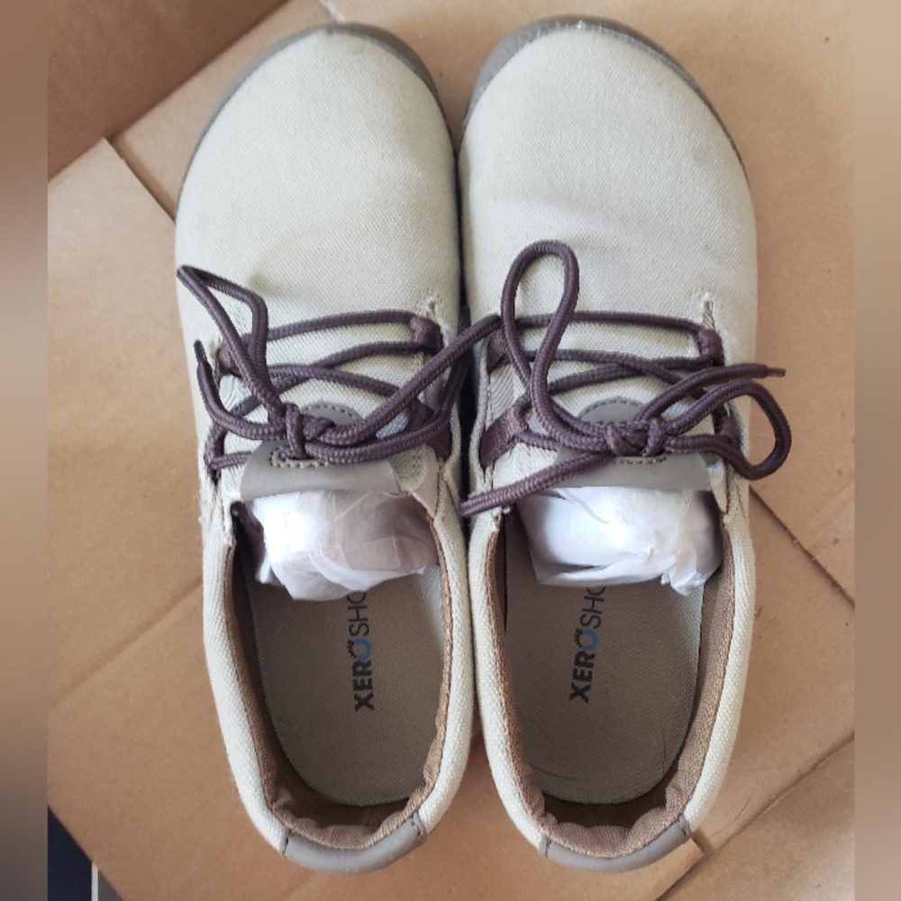 Mens 8.5 Ipani Hara Canvas Xero Shoes